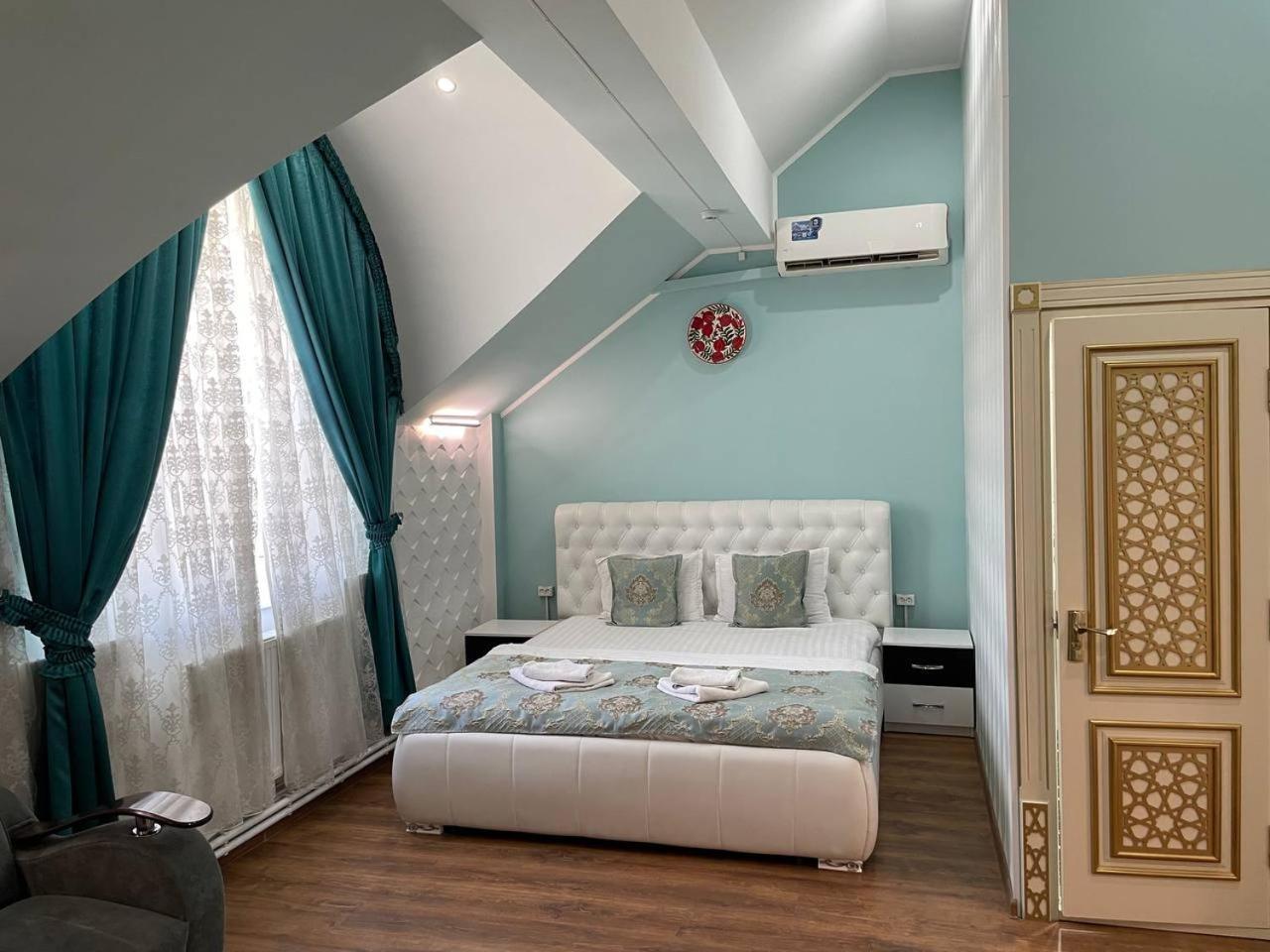Eurasia Business Hotel Bukhara Bagian luar foto